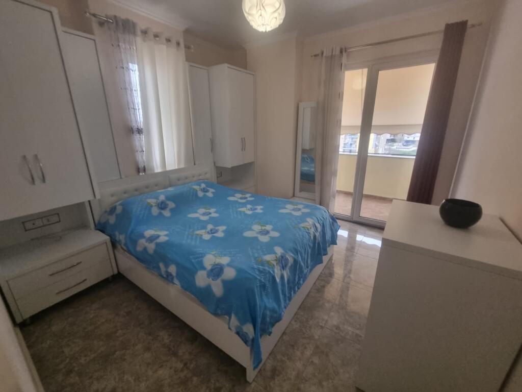 Apartament 1+1 per qira tek Fusha e Aviacionit,