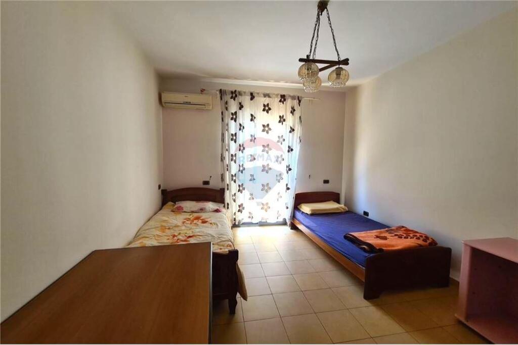 Apartment 3+1+2 for sale at Kavaja Street