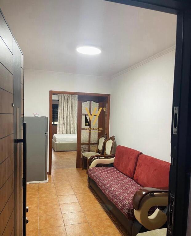 AFFITTASI APPARTAMENTO 1+1+BLK IN AFFITTO IN VIA 21 DICEMBRE 45.000 LEKE