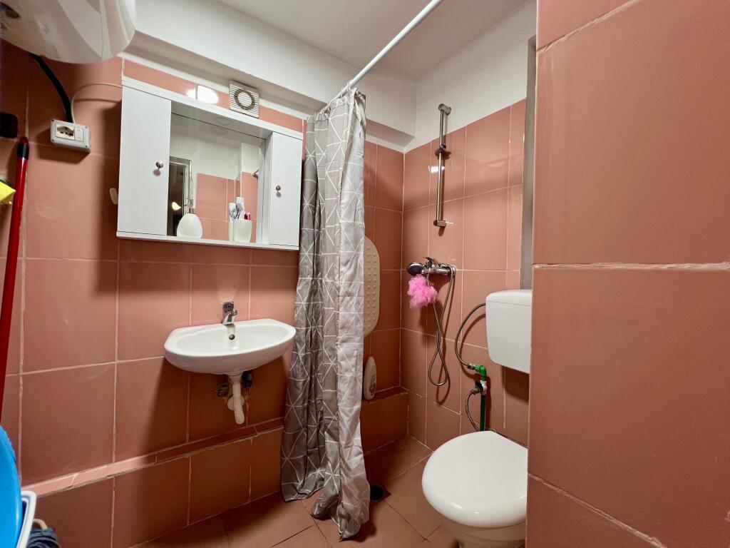 Qira, Apartament 1+1, ”Qendër” , Tiranë.