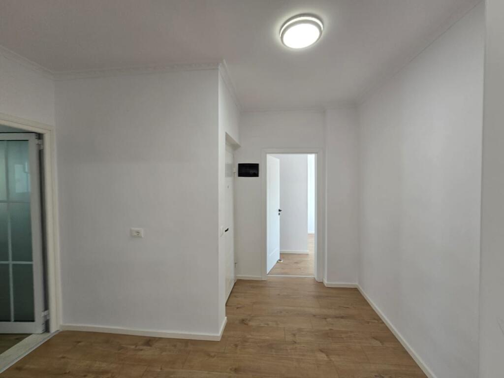 For sale Apartment 2+1+Storage Bardhyl Street