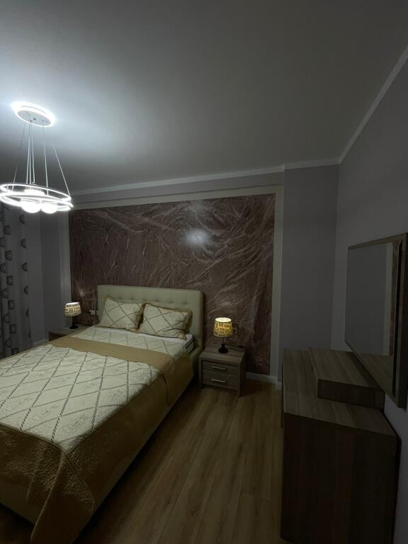 Apartment 2+1+2+balcony for sale  Kombinat, Glass Street