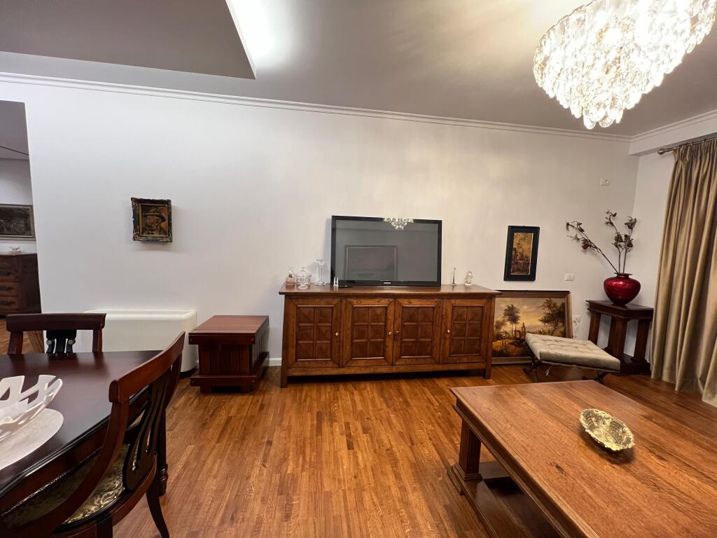 Shitet apartament 2+1+2 me Hipoteke tek Rruga Peti, Liqenini Thate