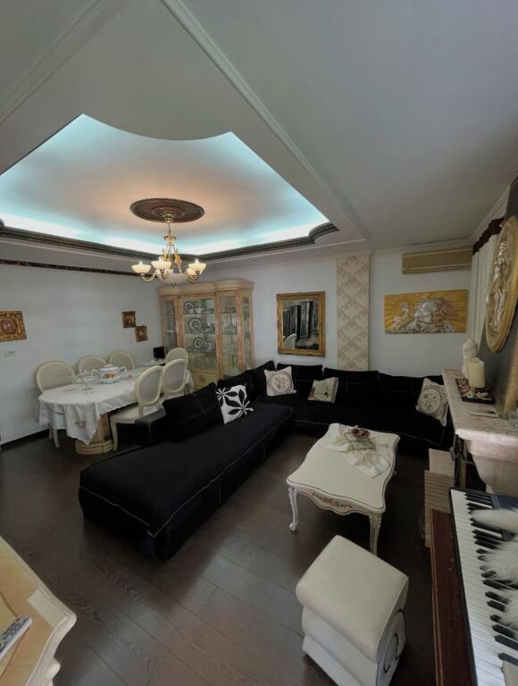Appartamento 2+1+2+garage in affitto – Bllok