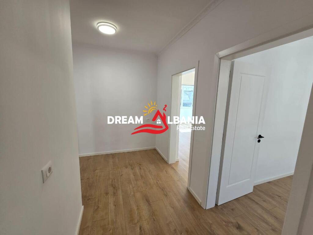 Apartment 2+1 for Sale on Bardhyl Street Main Road (ID 4129533)