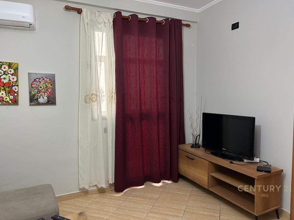 🏠 Jepet me Qira Apartament 2+1 – Rruga Islam Alla