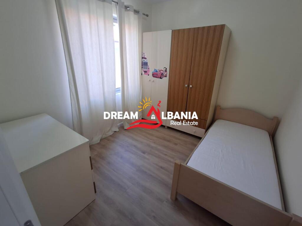 Appartamento in affitto 2+1 vicino alla Scuola Rreze Drite Sauk Tirana ID (42115334)