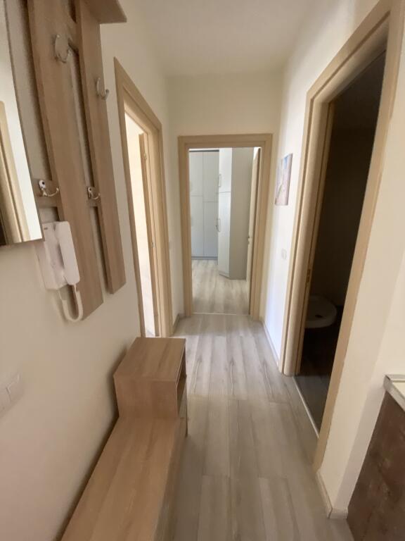 2+1,i mobiluar,kopshti zologjik cmimi 600 euro