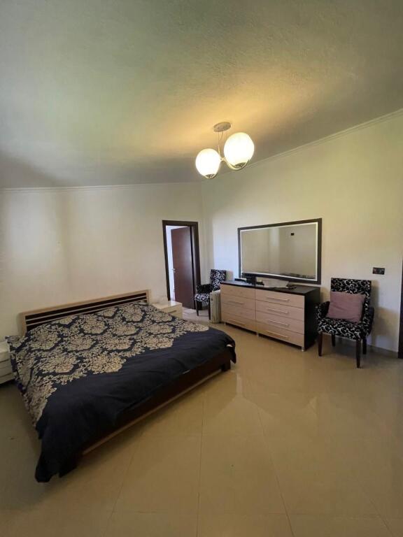❗OCCASIONE❗ VILLA CON PISCINA IN VENDITA A FARKE