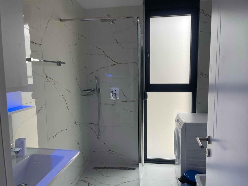 FOR RENT 1+1+PARKING  APARTMENT NEAR AKU 450 EURO