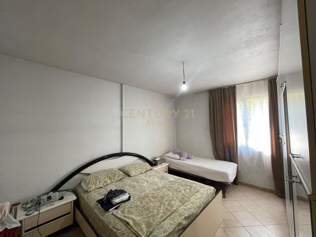 Apartament 2+1+2 me post parkimi për Qira në Ali Dem, Prane Sophie! 600 € /Muaj