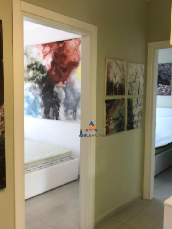 JEPET ME QERA APARTAMENT 2+1+BALLKON "STADIUMI DINAMO " 1000 EURO.