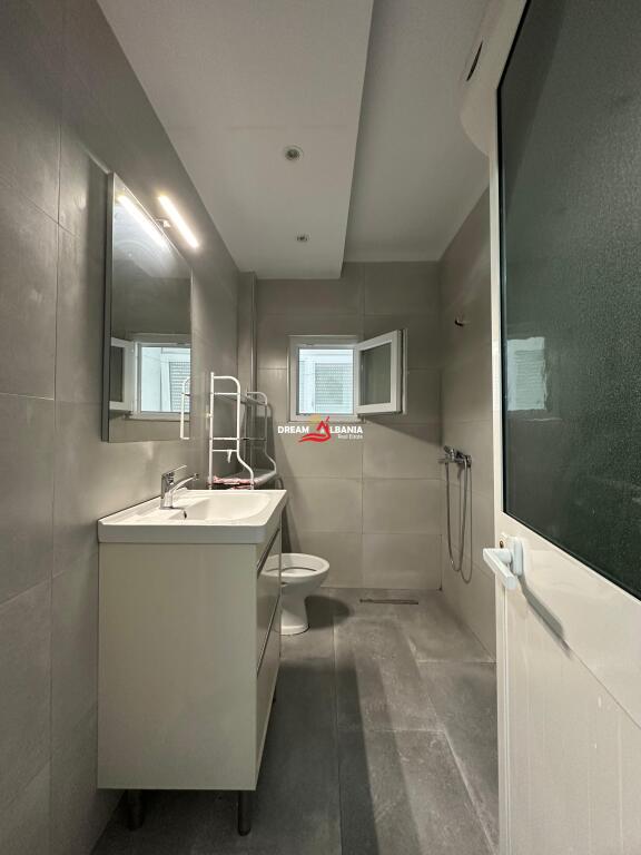 Apartment 1+1 for rent at the Former Park near the Complex Contact in Tirana (ID 4219464)