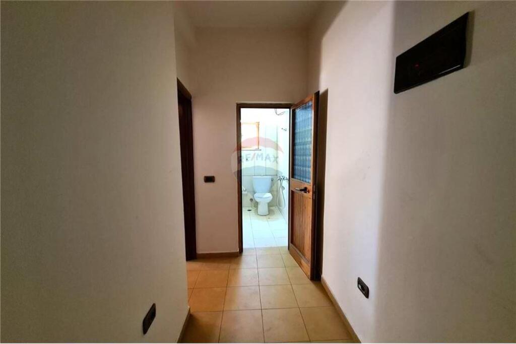 Apartment 3+1+2 for sale at Kavaja Street