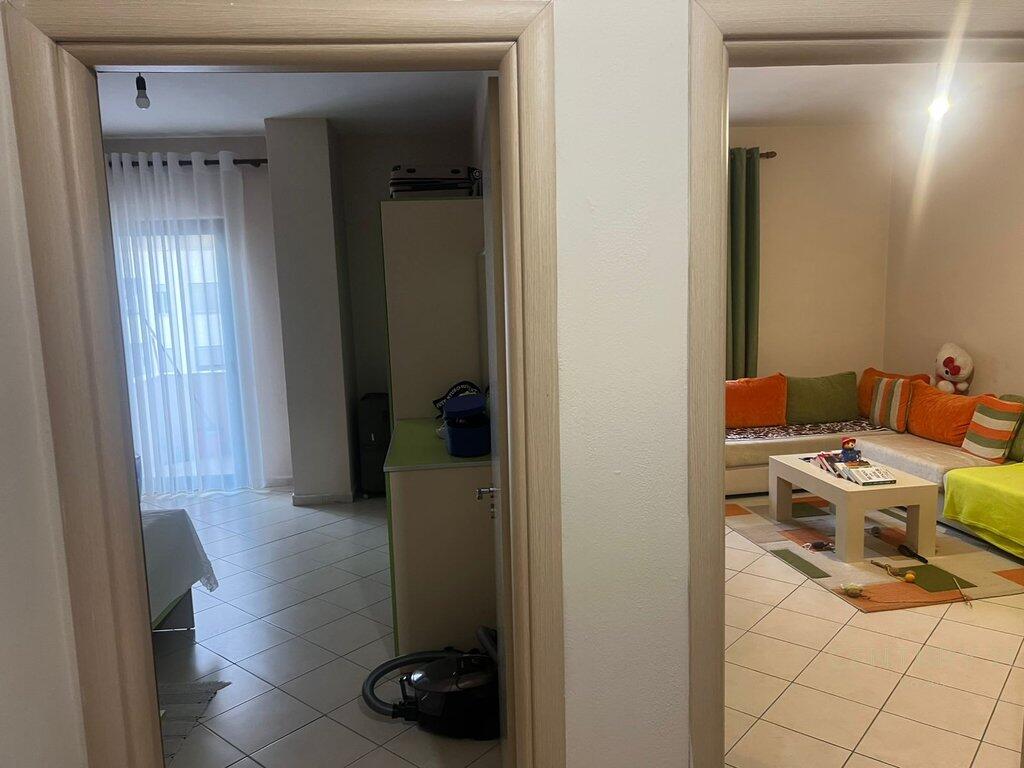 🏠 Shitet Apartament 1+1 në Rrugen Besim Alla – Kati i 3