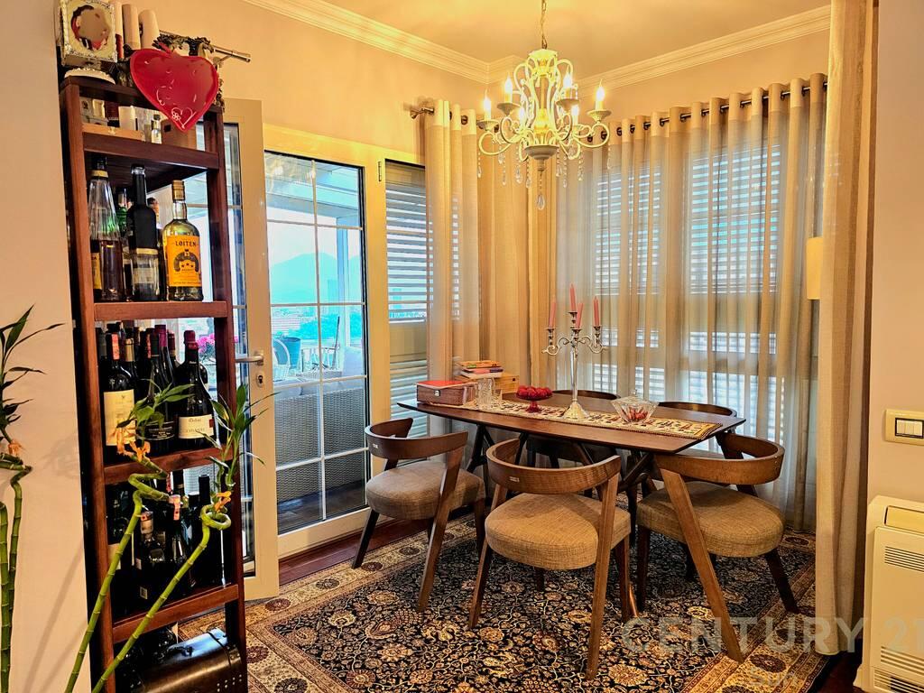 ✨ LUXURY PENTHOUSE FOR SALE – WITH PANORAMIC VIEWS OF TIRANA CITY &amp; THE ARTIFICIAL LAKE