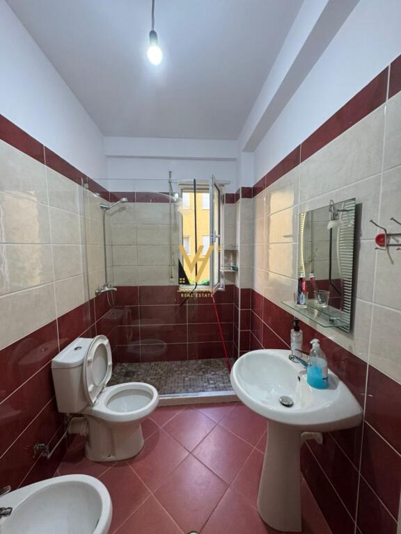 JEPET APARTAMENT 2+1+BLK ME QIRA TE KODRA E DIELLIT 55.000 LEKË