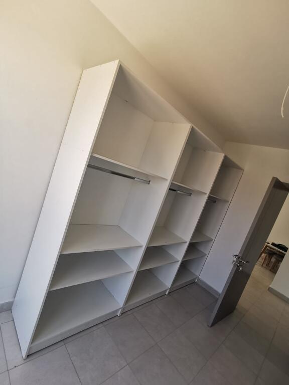For rent 3+1 furnished elevator at 5 Maji 500 eu