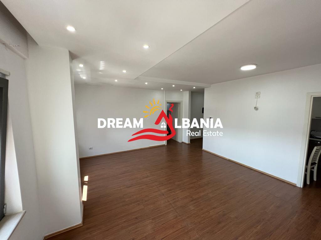 2+1 apartment for rent at Zogu i Zi near Ring Center in Tirana (ID 42214453)