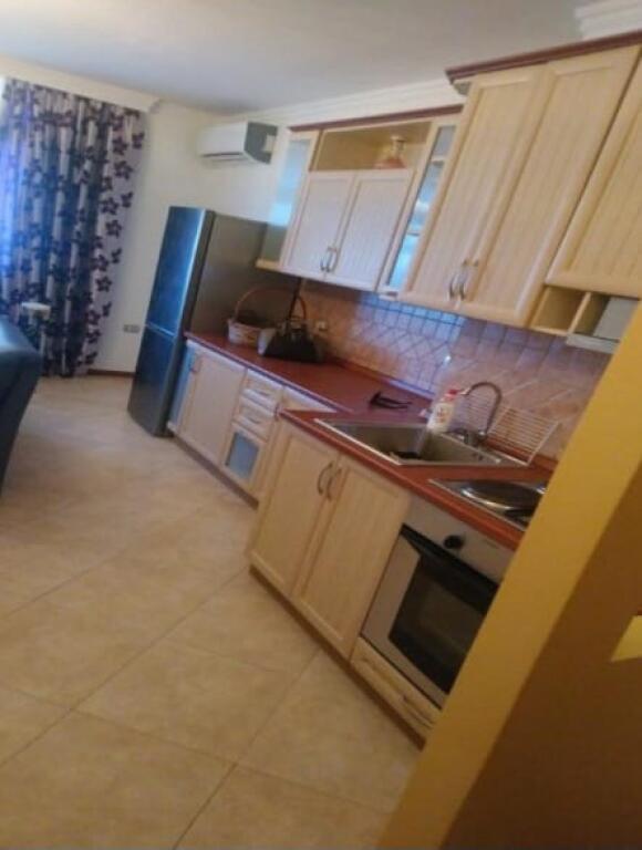 APARTAMENT ME QIRA 2+1 - SHESHI SKENDERBEJ, QENDER