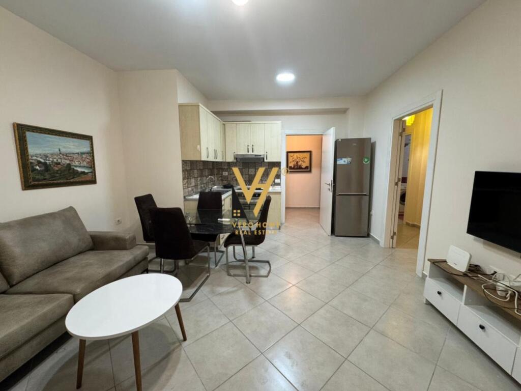 JEPET APARTAMENT 2+1+BLK ME QIRA TE KODRA E DIELLIT 55.000 LEKË