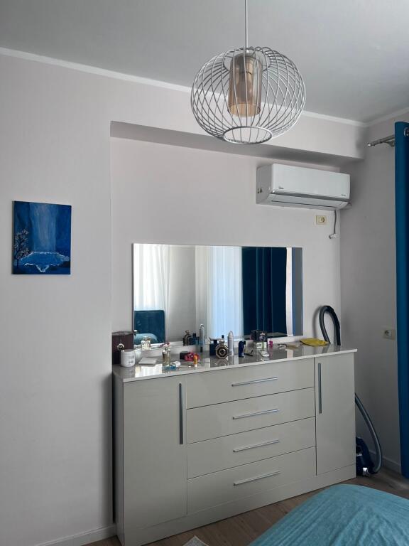 Apartament me qera 2+1