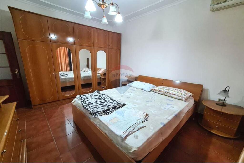 Apartment 3+1+2 for sale at Kavaja Street