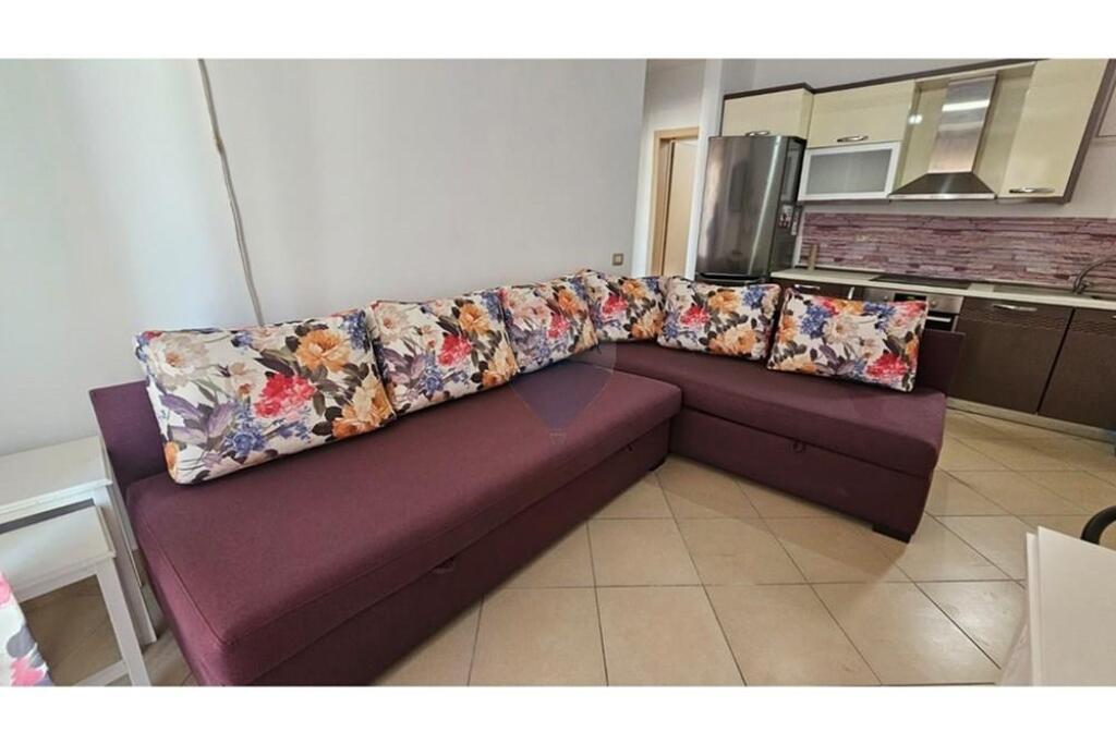 Apartament 1+1 per qira ne Astir !