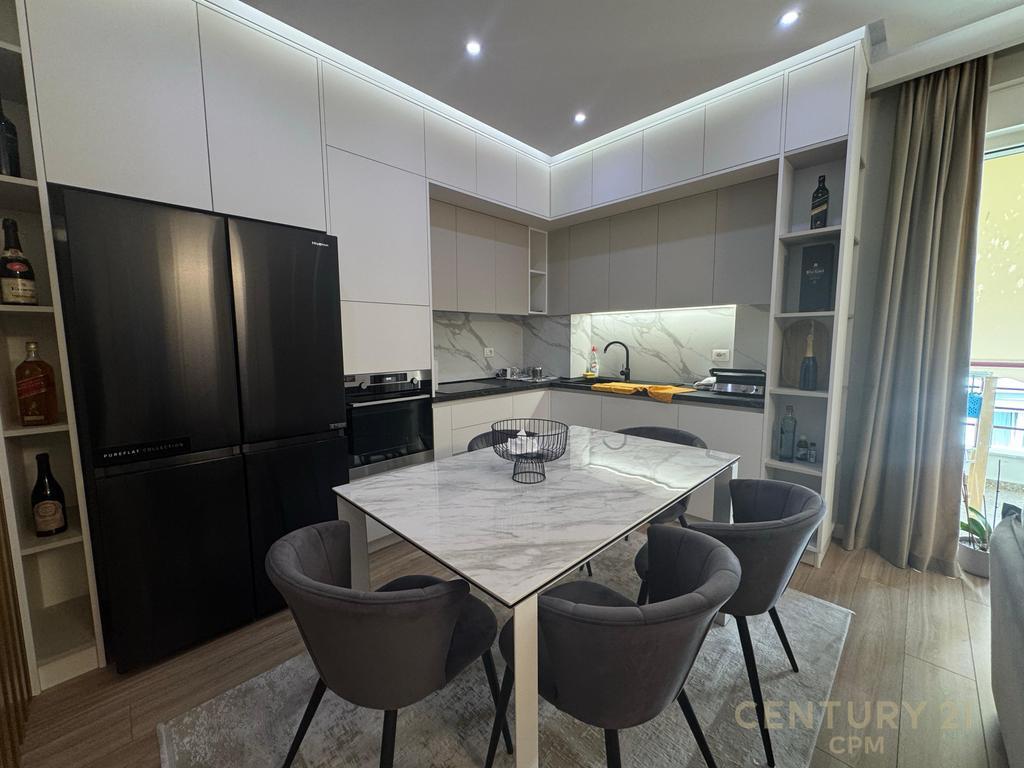 🏡 Super Apartament 3+1+2 në Shitje – Liqeni i Thatë, Kompleksi FZ