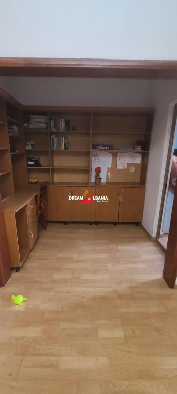 2+1 Apartment for Sale in Allias, Near Bajram Curri School in Tirana (ID 4129534)