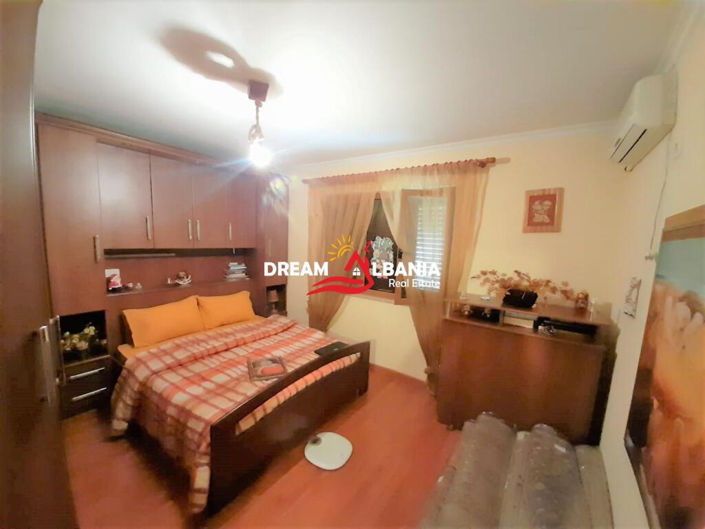 Affittasi appartamento 2+1 vicino al Mercato Nuovo in via Tefta Tashko Koco (ID 4229307)