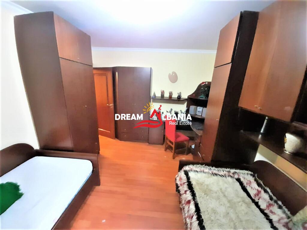 Affittasi appartamento 2+1 vicino al Mercato Nuovo in via Tefta Tashko Koco (ID 4229307)