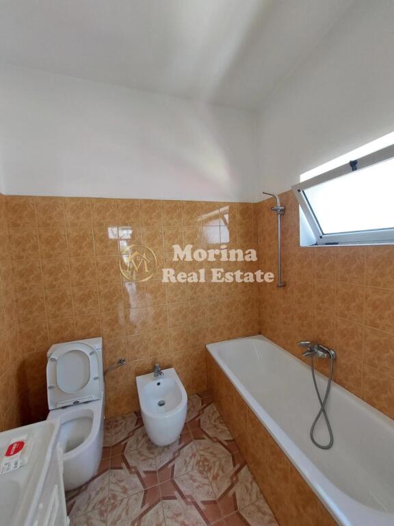 Rent, Apartment 2+1, Kavaja Street, reference point, Catholic Church 800 euros/month