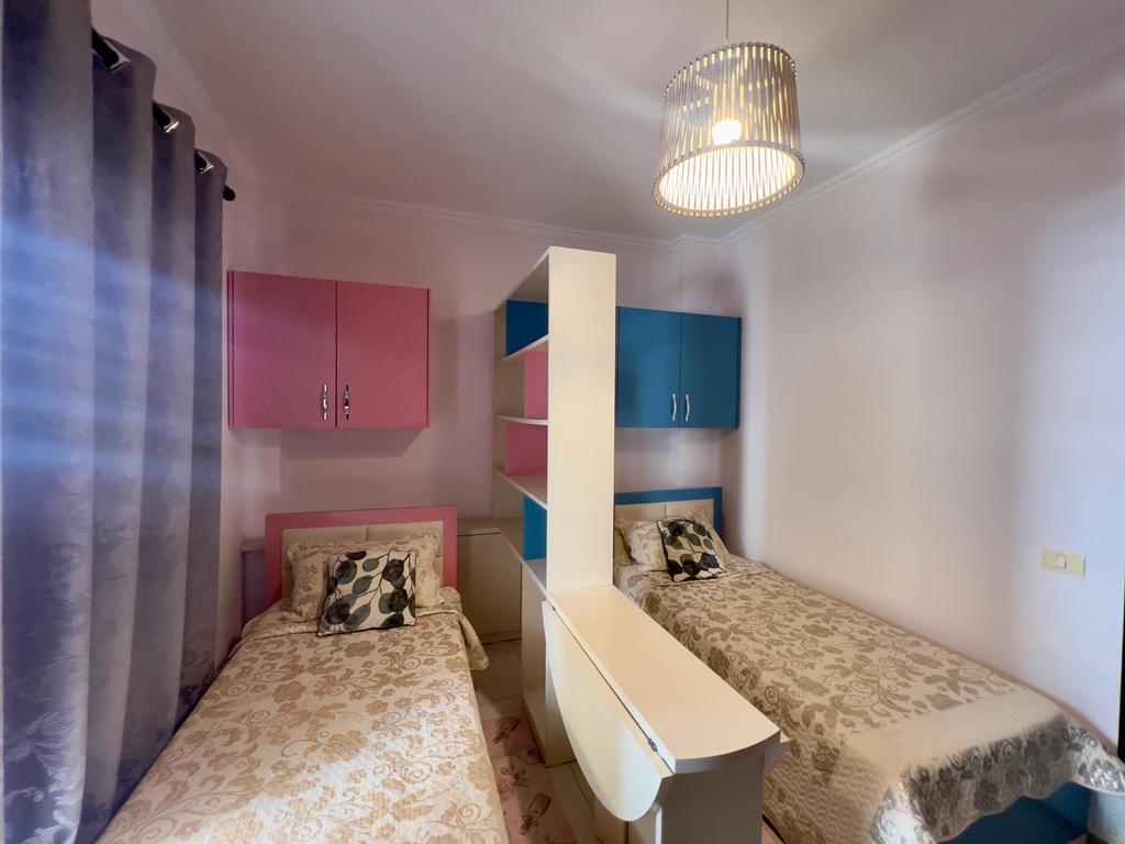 Japim me qira apartament 2+1+2 – prane mbikalimit te Kristal Center! 750 € /Muaj
