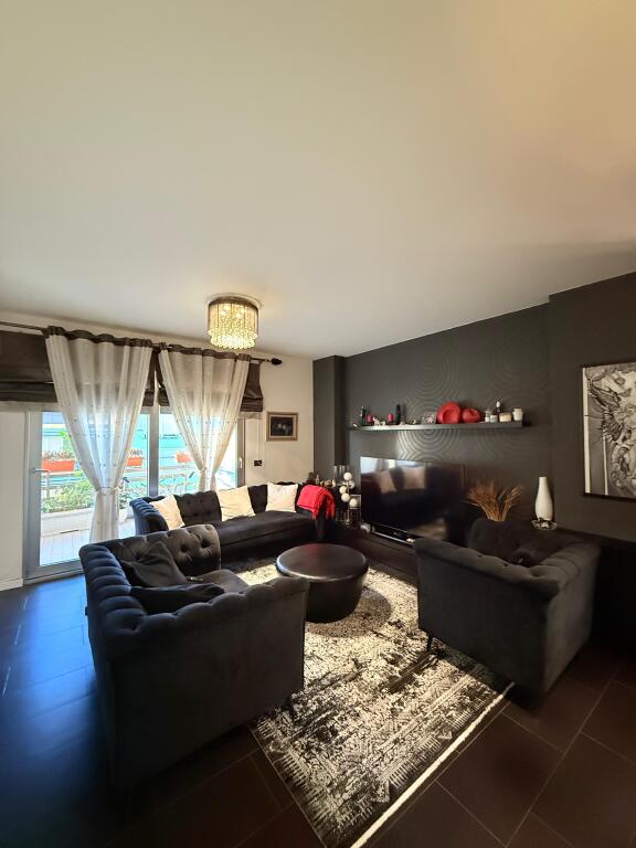 2+1 Apartment for Sale in Bllok