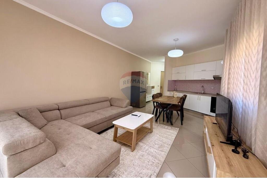APARTAMENT 1+1 PER QIRA