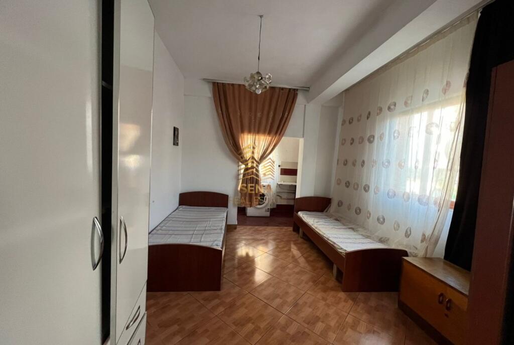 Qira, Apartament 1+1, 5 Maji, 250 Euro/muaj