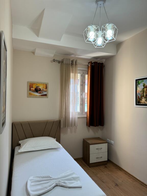 Super 2+1 apartment at Kodra e Diellit (Bill Klinton)
