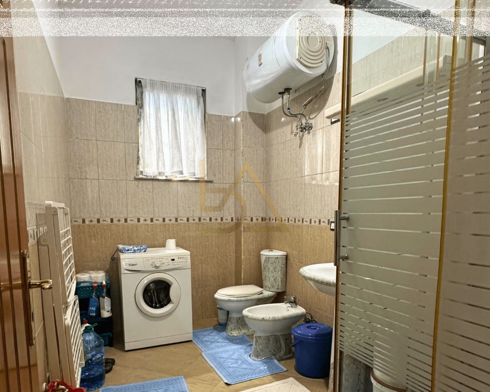 Villa su 2 Piani in Vendita a Durrës