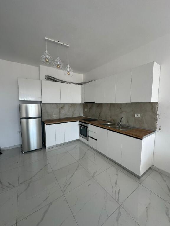 APARTAMENT ME QERA 1+1