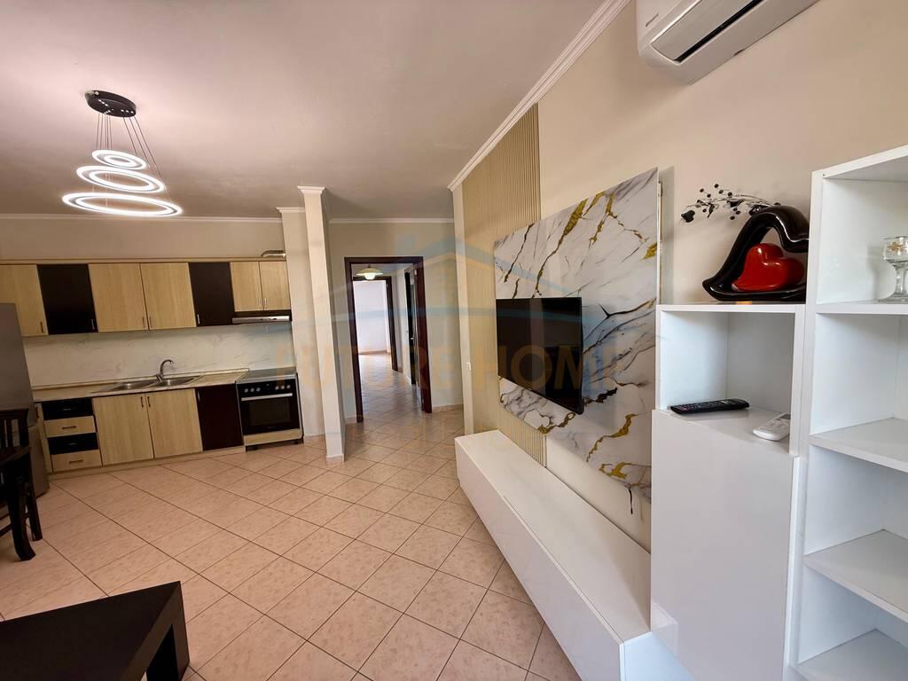 For sale, Apartment 2+1, Unaza e Re