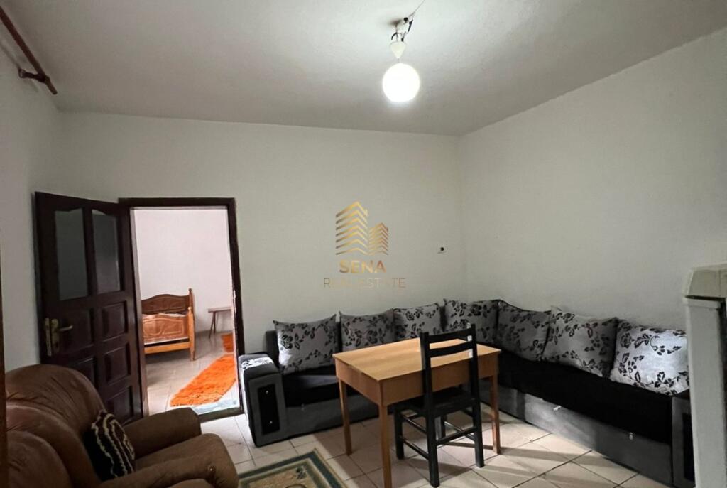 Qira, Apartament 1+1, 5 Maji, 250 Euro/muaj