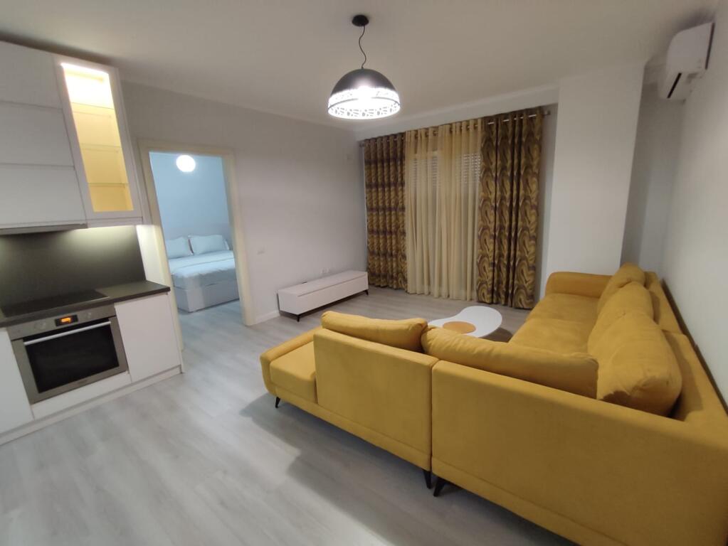 Apartament me qera 1+1 Prokuroria