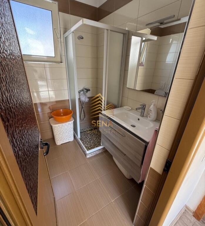 Rent, Apartment 1+1+block, Xhamllik, 450 Euro/month