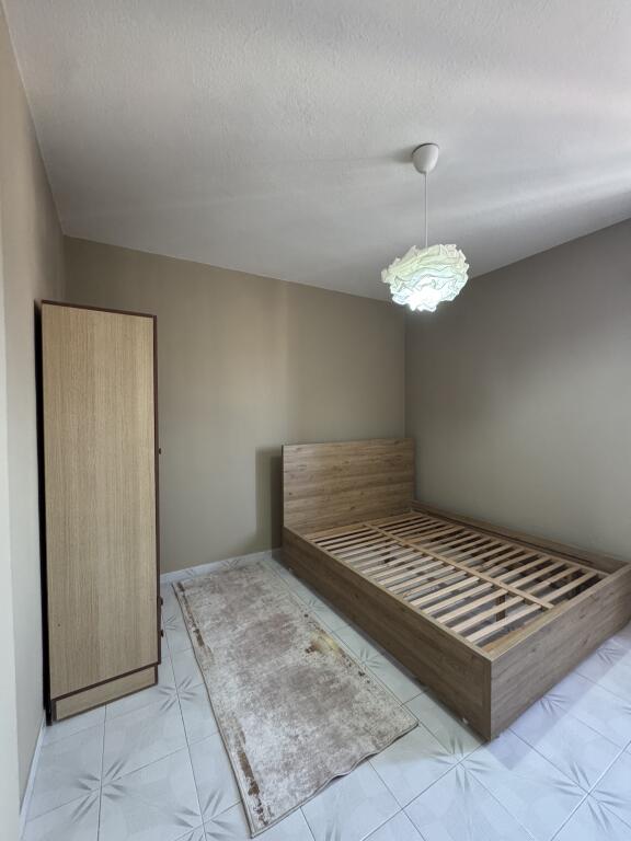 Apartment 2+1- For Rent - Kavaja Street- Globe
