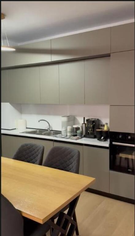 🔑 Apartament 2+1 për Shitje📍Kompleksi  Delijorgji (Rr. e Kavajes)