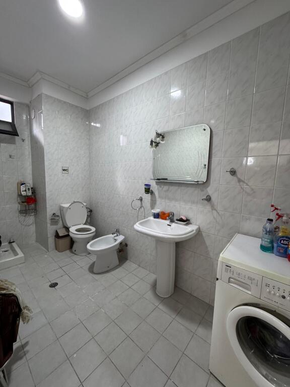 VENDESI APPARTAMENTO 2+1 5 MAGGIO 135.000 EURO