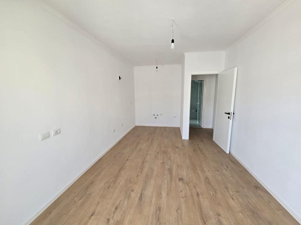 Apartament ne shitje 2+1+ballkon