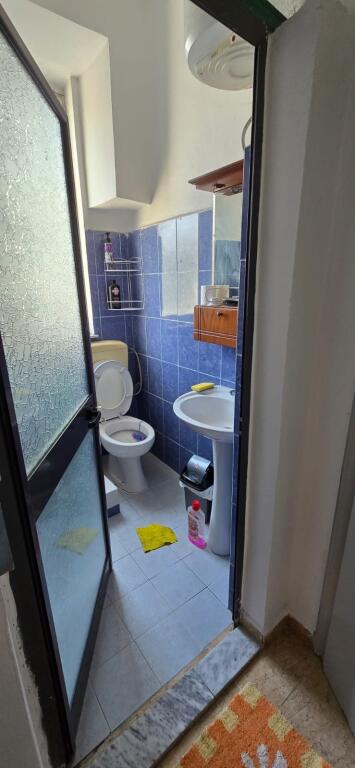 1+1, stadiumi dinamo,kat 3 pa ashensore,380 euro
