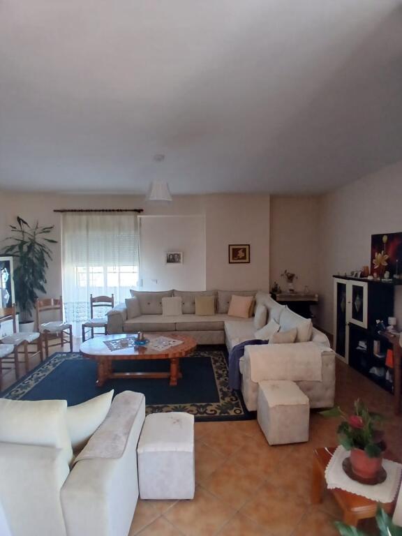 Apartment 2+1 for sale Vlore